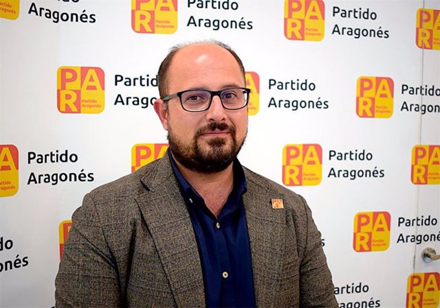 El secretario general del Partido Aragonés (PAR), Alberto Izquierdo.