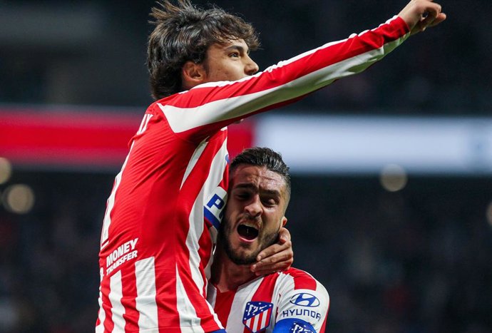 Archivo - MADRID, SPAIN - JANUARY 23:  Joao Felix of Atletico de Madrid and Koke Resurreccion of Atletico de Madrid celebrate a goal during La Liga football match played between Atletico de Madrid and Villarreal at Wanda Metropolitano stadium on January