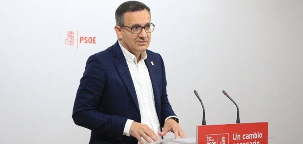 Archivo - El secretario general del Partido Socialista de la Región de Murcia, Diego Conesa