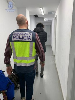 Agente de la Policía Nacional.