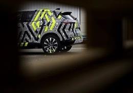 Imagen camuflada del SUV Renault Austral que se fabricará en Palencia