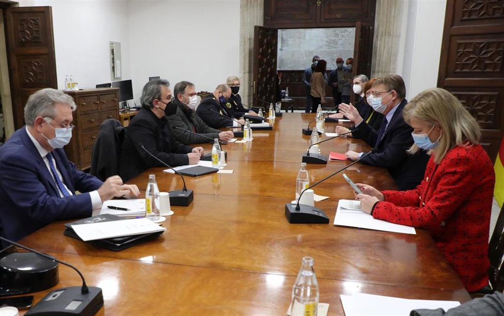 Reunión de Puig con Bravo y Calero