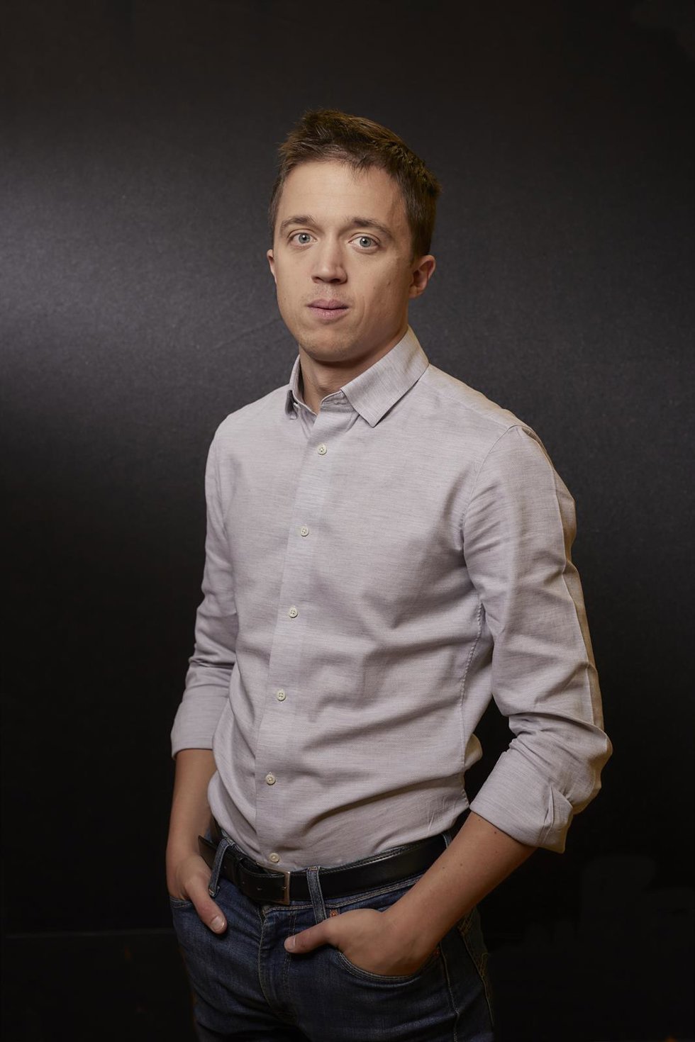 El líder de Más País, Íñigo Errejón, posa para Europa Press en el Congreso de los Diputados.