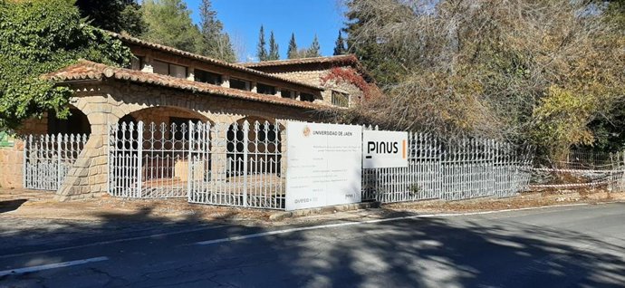 Obras en la casa forestal Torre del Vinagre.