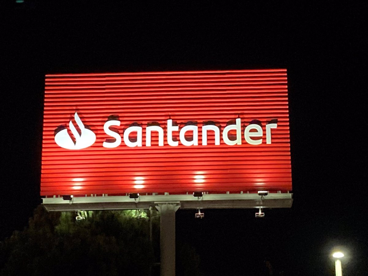 Santander extiende hasta el 12 de enero el plazo de aceptación de la OPA sobre Consumer USA