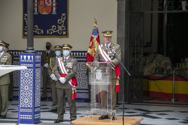 El General Jefe del Mando de Canarias, Alejandro Escámez Fernández, en el acto de la Pascua Militar