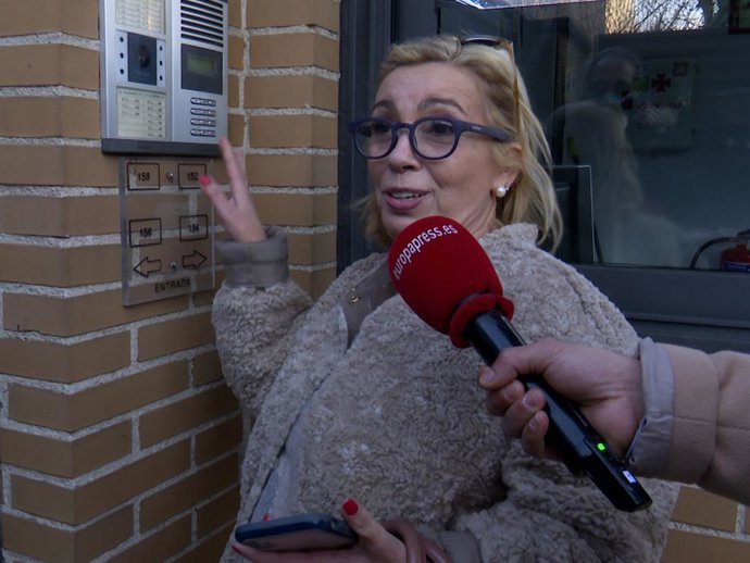 Archivo - Carmen Borrego llegando a casa de su hermana Terelu Campos para celebrar el día de Reyes