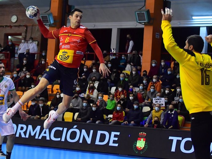 La selección española de balonmano se impone a Irán en el TIE 2022