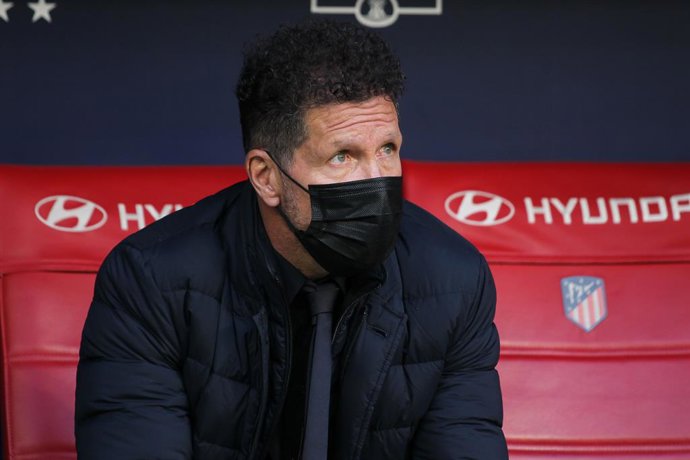 Diego Pablo Simeone, head coach of Atletico de Madrid looks on during La liga football match played between Atletico de Madrid and Rayo Vallecano at Wanda Metropolitano stadium on January 02, 2021, in Madrid, Spain.