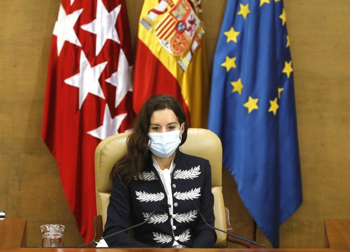 Archivo - La presidenta de la Mesa de la Asamblea de Madrid, Eugenia Carballedo, en una sesión de control al Gobierno de la Comunidad de Madrid, en la Asamblea de Madrid, a 18 de noviembre de 2021, en Madrid (España). El Pleno de la Asamblea de Madrid d
