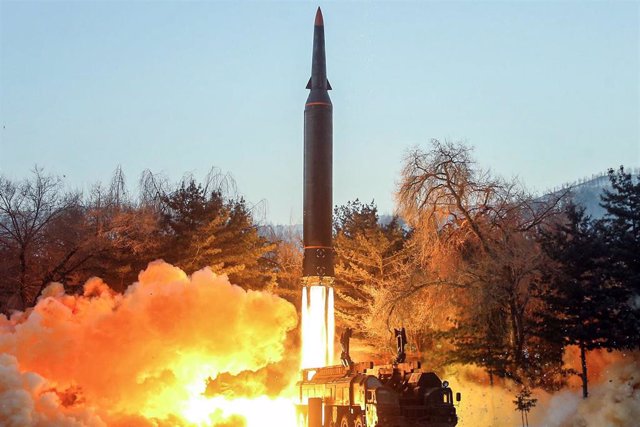 Lanzamiento de un presunto misil hipersónico norcoreano 