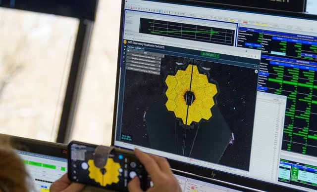 Confirmación del despliegue final del espejo primario del telescopio espacial Webb este 8 de enero