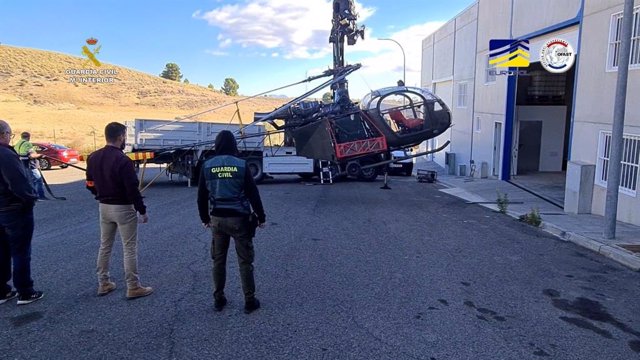 La Guardia Civil junto a OFAST y Europol desarticula una red que introducía droga en España con helicópteros que llegaban a Andalucía