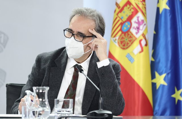 El ministro de Universidades, Joan Subirats, comparece tras una reunión extraordinaria del CISNS, junto a la Conferencia Sectorial de Educación y la Conferencia General de Política Universitaria, en L