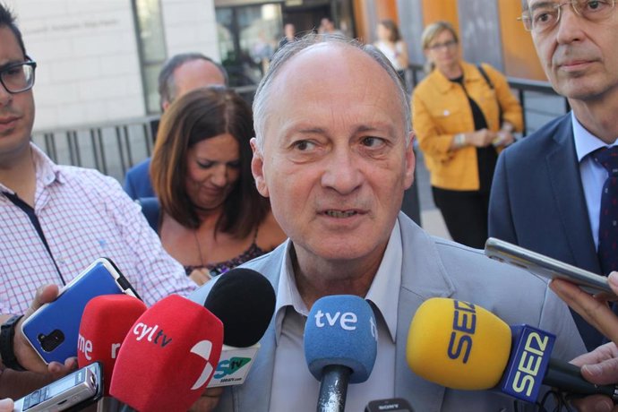 Archivo - El secretario general de UGT en Castilla y León, Faustino Temprano, en una imagen de archivo.