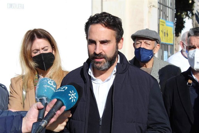 El secretario general del PSOE de Málaga, Daniel Pérez.