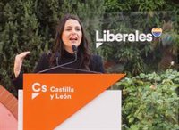 Arrimadas denuncia la "quiebre moral" del PSOE por mantenerse "impasible" ante las marchas "infames" en País Vasco