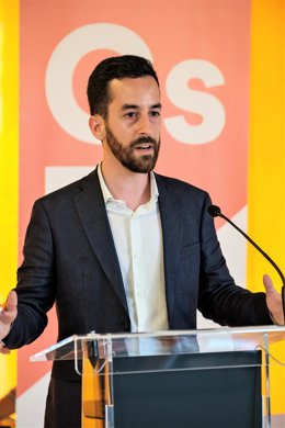 Archivo - El coordinador de Ciudadanos en Ibiza y Formentera, Javier Torres
