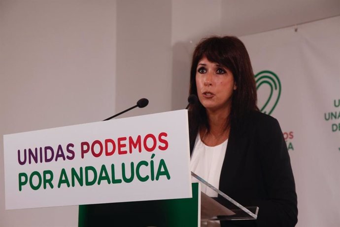 La secretaria general de Podemos Andalucía y coportavoz de Unidas Podemos, Martina Velarde, este lunes en rueda de prensa.