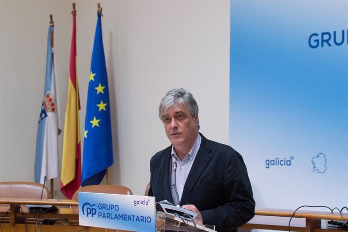 Pedro Puy (PP) en rueda de prensa