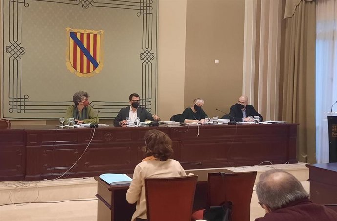 El conseller de Fondos Europeos, Universidad y Cultura, Miquel Company, presidiendo la sesión ordinaria del pleno del Consell Social de la Lengua Catalana.
