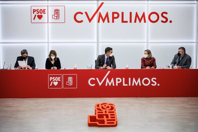 Reunión  del Área Económica de la Ejecutiva Federal del PSOE con portavoces este lunes 10 de enero en la sede nacional del partido en la calle Ferraz.