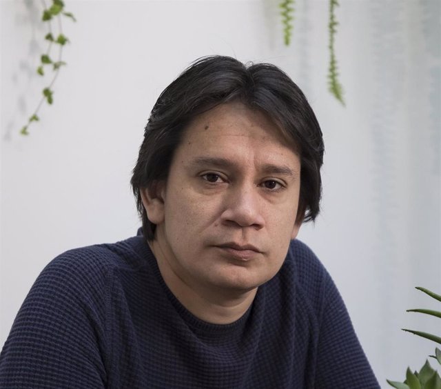 El periodista peruano Christopher Acosta