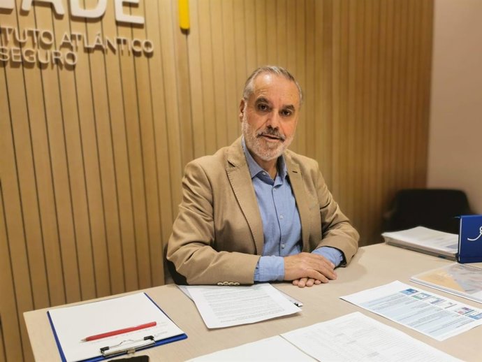 Archivo - El director del Instituto Atlántico del Seguro (Inade), Adolfo Campos