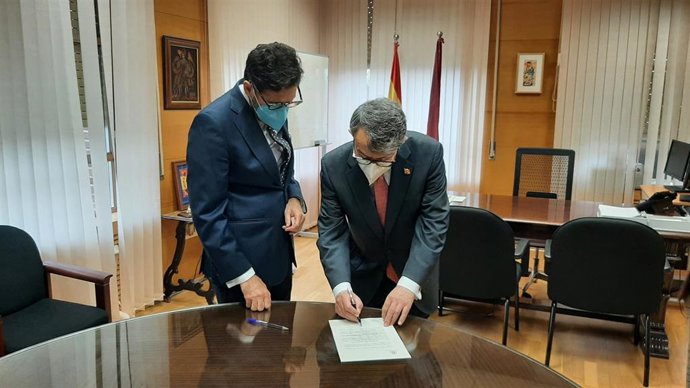 El magistrado Juan Del Olmo Gálvez ha tomado hoy posesión de su cargo como presidente de la Sección 3 de la Audiencia Provincial