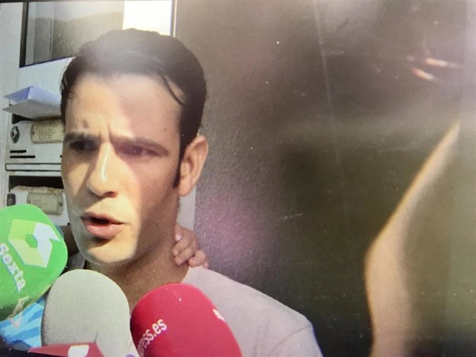 Archivo - Salh el Karib, dueño de un locutorio de Ripoll (Girona), detenido y puesto en libertad provisional tras los atentados de Barcelona y Cambrils