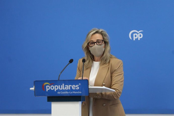 La portavoz del Grupo Parlamentario Popular en las Cortes de Castilla-La Mancha, Lola Merino.