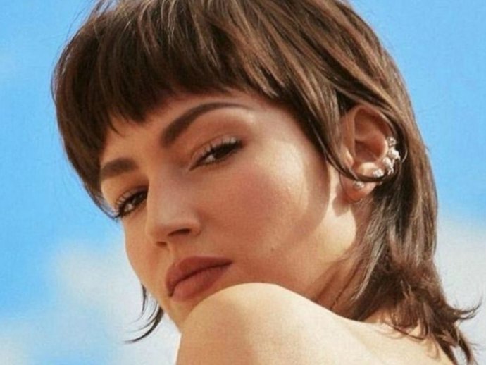 Úrsula Corberó puede presumir de un cutis perfecto, sin arrugas ni imperfecciones y siempre hidratado