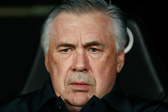 Carlo Ancelotti, coach of Real Madrid, looks on during the Spanish League, La Liga Santander, football match played between Real Madrid and Valencia CF at Santiago Bernabeu stadium on January 08, 2022, in Madrid, Spain.