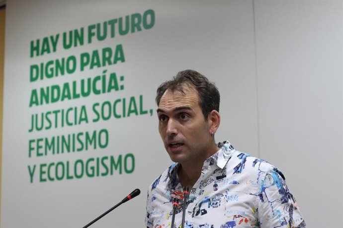 El coordinador general de IU Andalucía y portavoz de Unidas Podemos por Andalucía, Toni Valero.