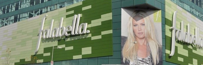 Archivo - Falabella cerrará varias tiendas en Argentina y ofrecerá un plan de despidos voluntarios