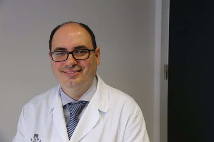 El doctor Alejandro Pérez-Fidalgo, investigador del Instituto de Investigación Sanitaria Incliva del Hospital Clínico de Valncia y miembro de Geicam.  