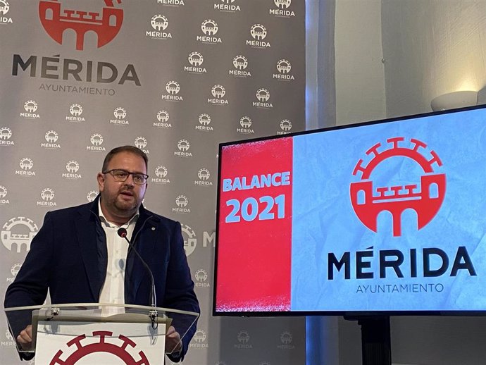 El alcalde de Mérida, Antonio Rodríguez Osuna, realiza un balance del año 2021