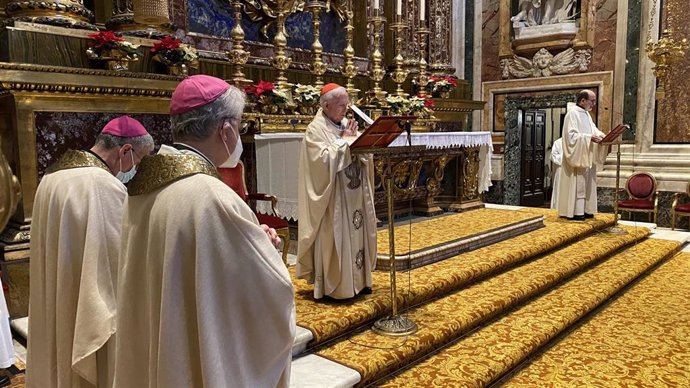 Cañizares preside la misa en la basílica de Santa María la Mayor de Roma.