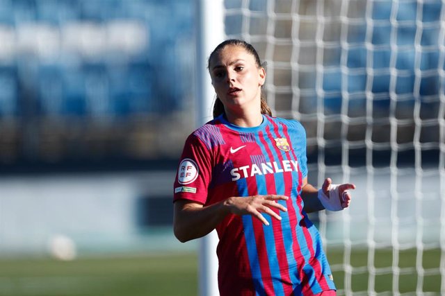 Archivo - Lieke Martens durante un partido del FC Barcelona en la Primera Iberdrola 2021-2022
