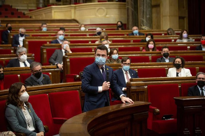 El presidente de la Generalitat, Pere Aragons, en una intervención en el Parlament. ARCHIVO.
