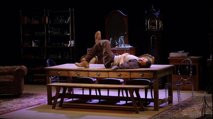 'L'oncle Vnia', Una Producción Del Teatre Lliure Y El Festival Temporada Alta, Donde Inauguró El Festival.
