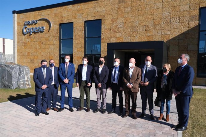 Mañueco con los responsables del Grupo Copese.