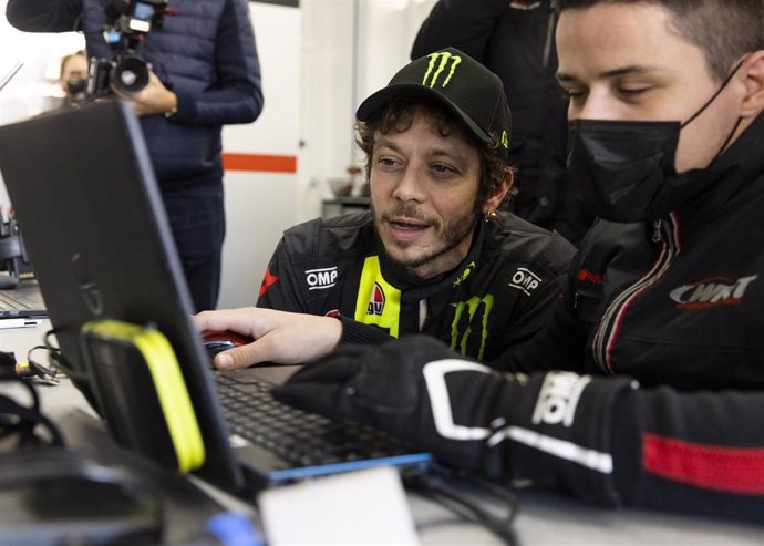 Valentino Rossi durante el test realizado en Valencia con el equipo Team WRT