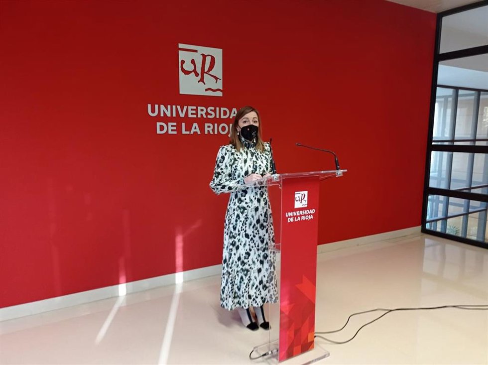 La vicerrectora de Ordenación Académica y Profesorado de la Universidad de La Rioja, Eva Sanz Arazuri