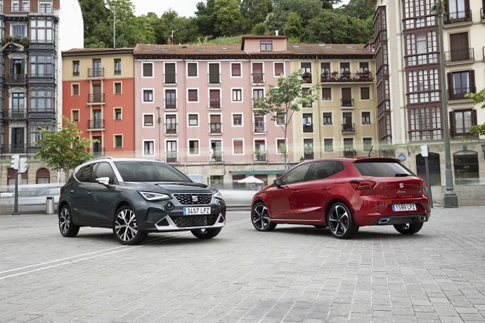 Los nuevos Seat Ibiza y Arona adaptan su oferta de equipamiento de serie a los nuevos tramos impositivos