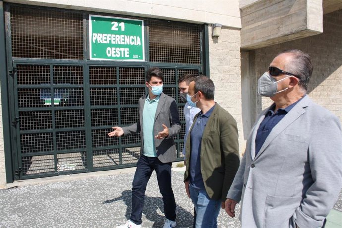 Archivo - El PSOE pide las obras necesarias en los Campos de Sport para garantizar la seguridad de los aficionados