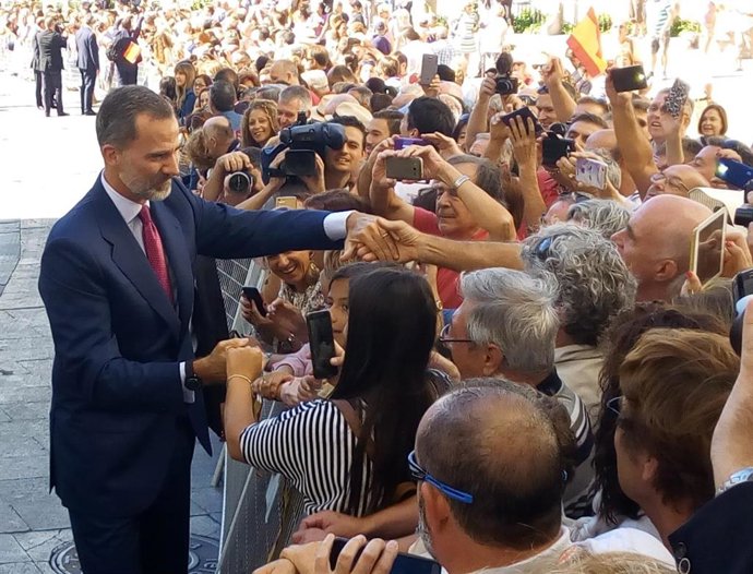Archivo - Imagen de archivo de Felipe VI en una visita a Toledo