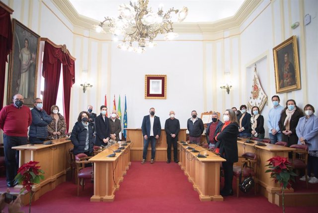 Acto de homenaje a los funcionarios del Ayuntamiento de Mérida jubilados