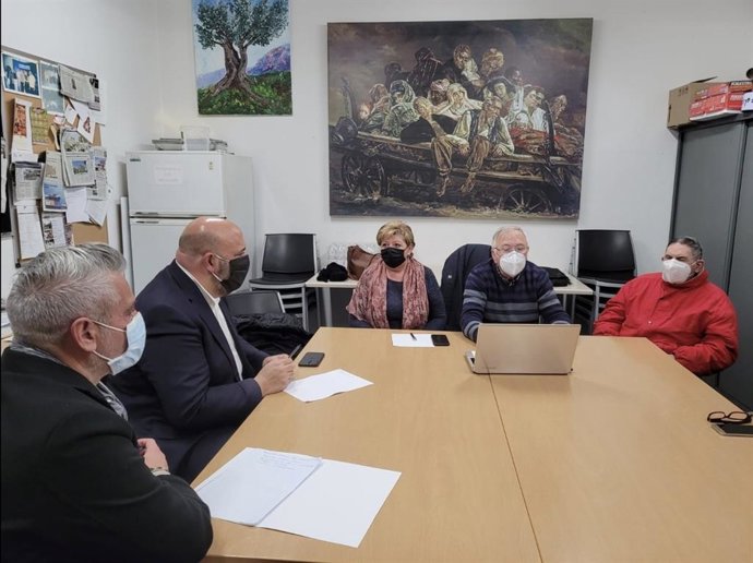 Reunión del PP de Palma con la asociación de vecinos de Nou Llevant.