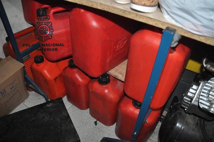 Garrafas con combustible